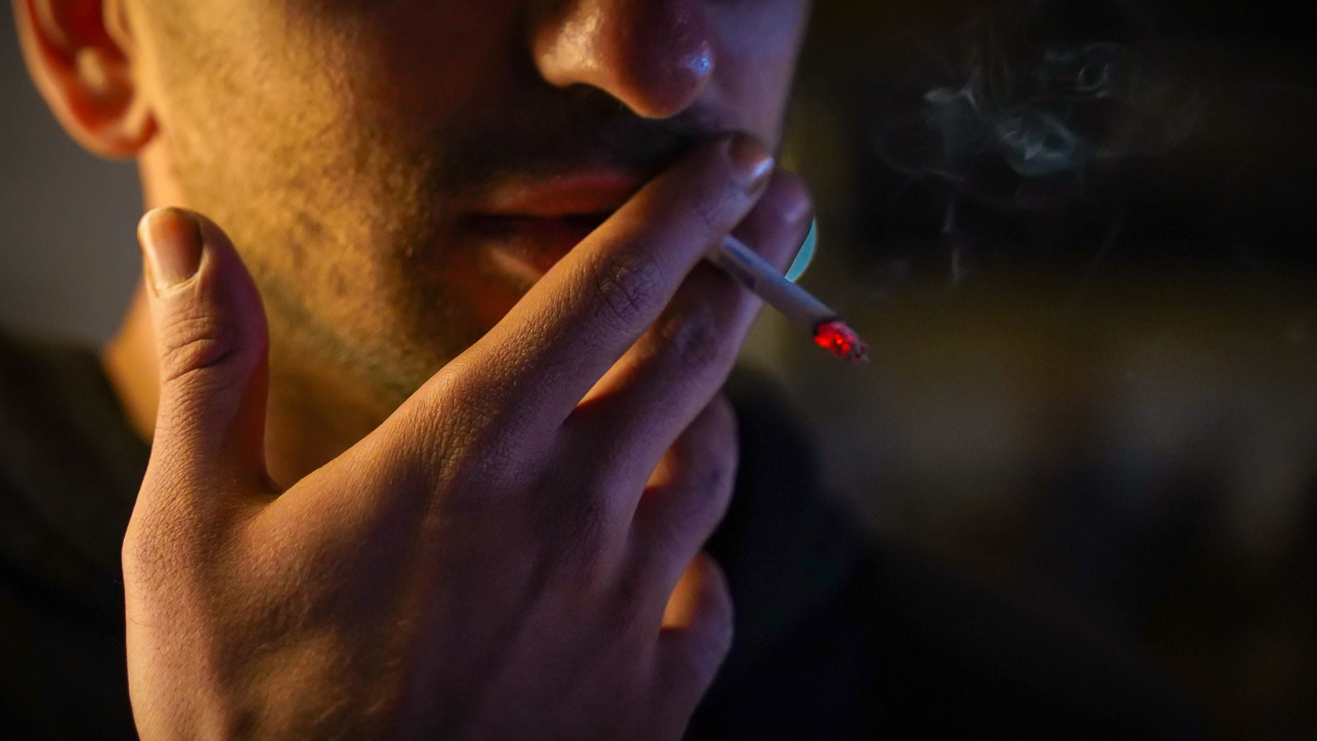 Former-or-current-smoker-risk-for-lung-cancer-blog-beacon-hospital-malaysia
